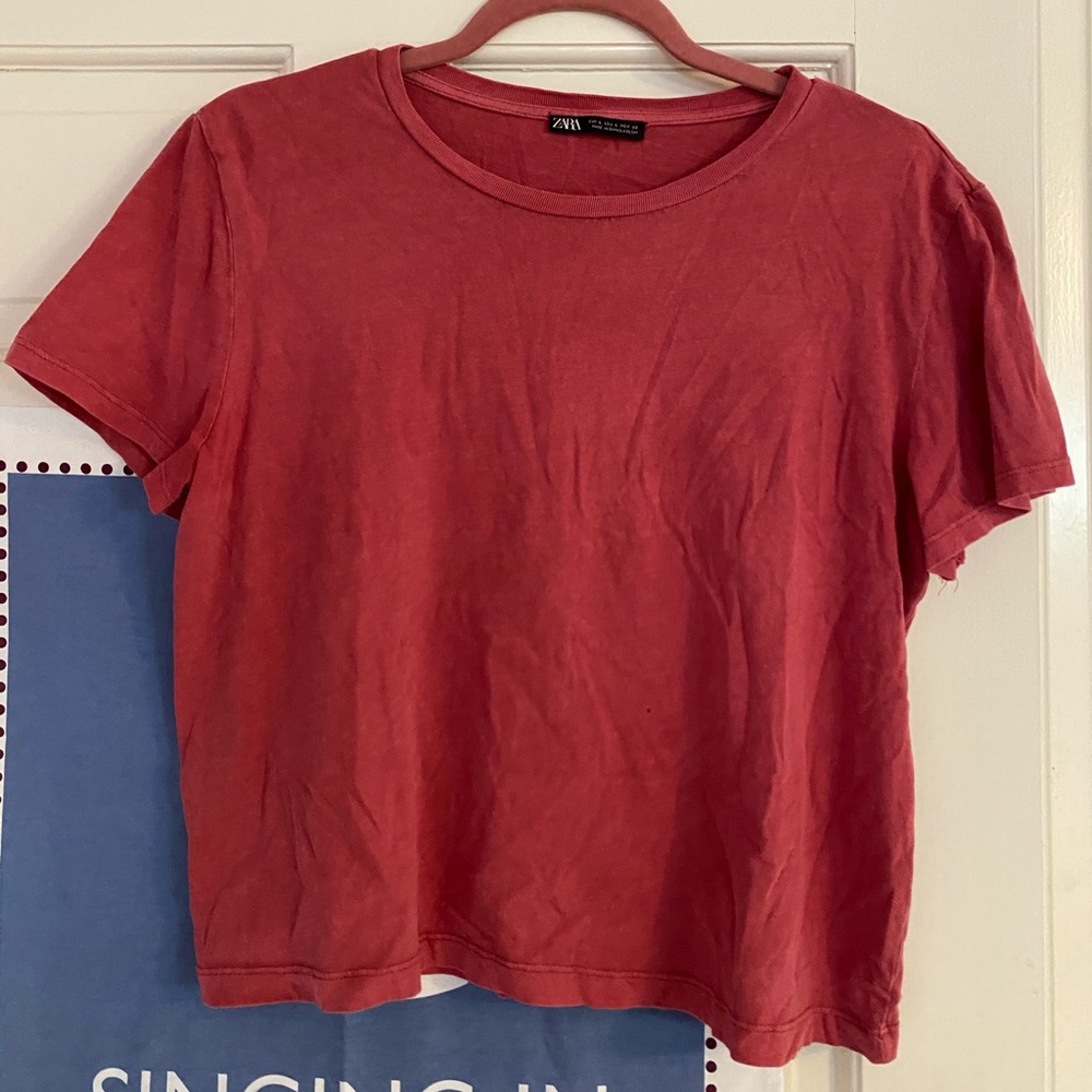zara tee